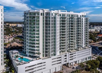 301 QUAY COMMONS