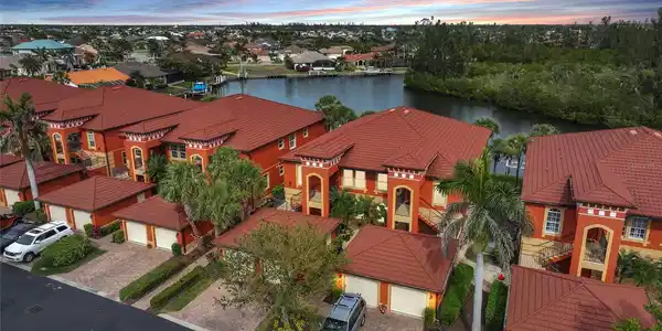 3500 MONDOVI COURT
