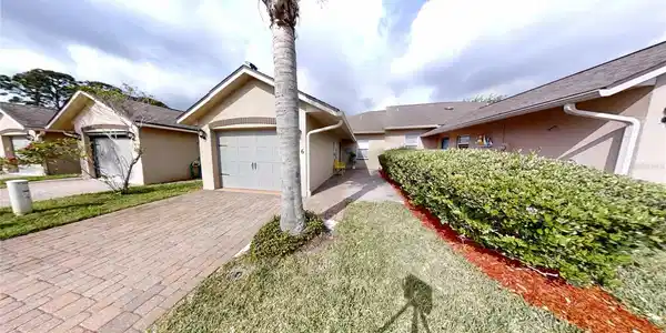 106 TUSCANY VILLAS DRIVE