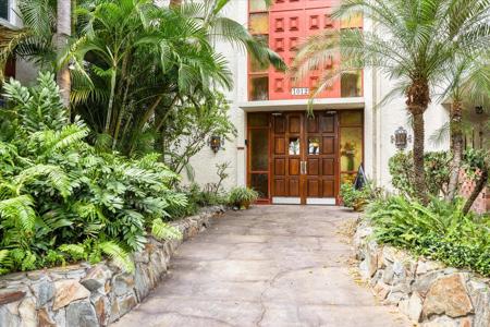 1012 PEARCE DRIVE