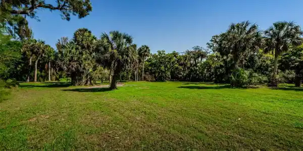 21 LIMESTONE DRIVE