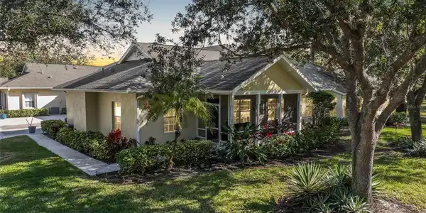 1152 GREEN OAK TRAIL