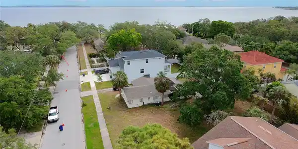 0000 W BAY HAVEN