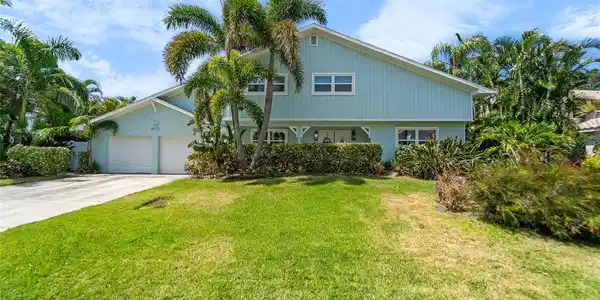 4912 W BAY WAY DRIVE