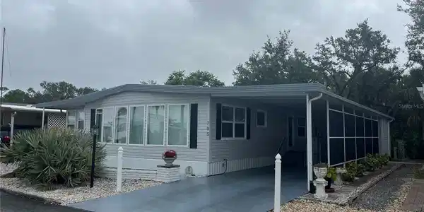 795 CERVINA DRIVE N