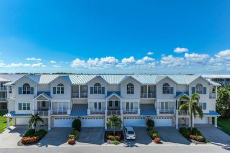 10300 CORAL LANDINGS COURT