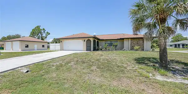 1039 MARLENE STREET