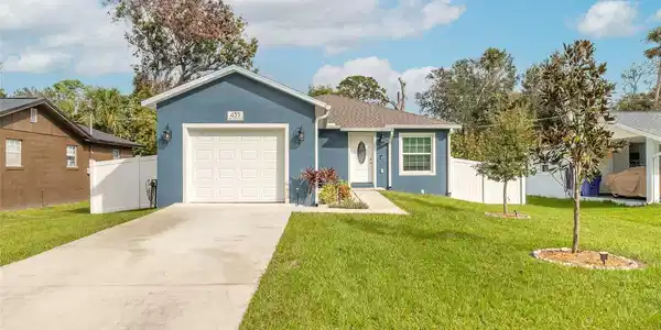 439 PALMETTO STREET