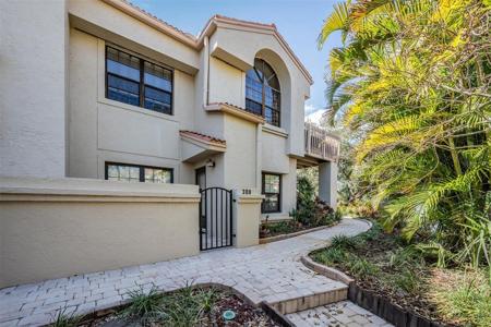 308 LOS PRADOS DRIVE