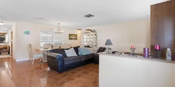 Image 4 Image 4