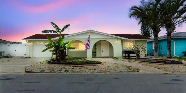 4889 SHELL STREAM BLVD
