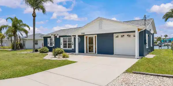 3388 OLEANDER DRIVE