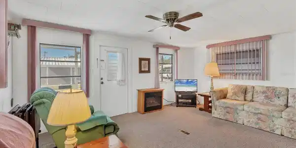 Image 4 Image 4