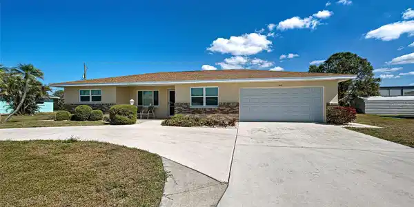 40 ENGLEWOOD HEIGHTS ROAD