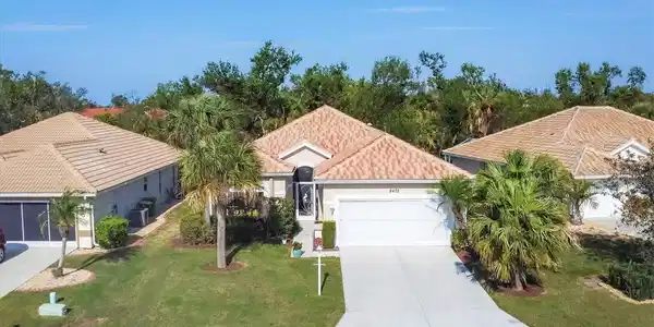 8472 GATEWAY CT