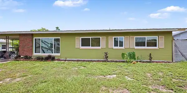 2731 PINE RIDGE DRIVE