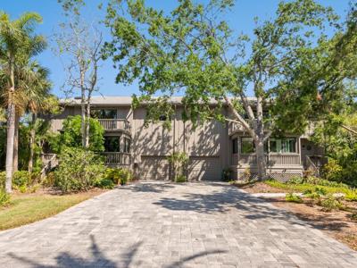 1493 LANDINGS LAKE DRIVE