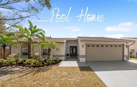 641 BAY LAKE TRAIL