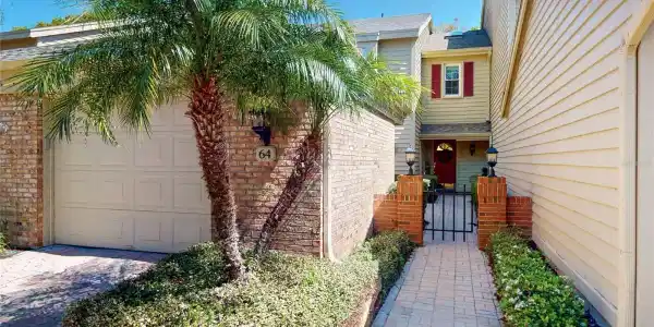 64 PELICAN PLACE
