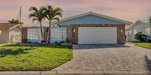 4924 DORY DRIVE