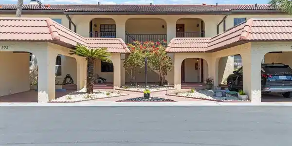 356 NW 14TH PLACE