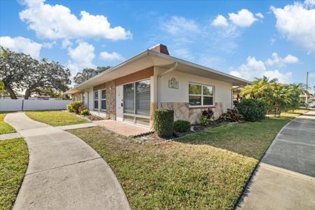 4321 TAHITIAN GARDENS CIRCLE