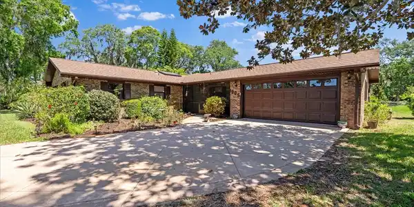 1905 PINE TREE DRIVE
