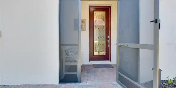 Image 4 Image 4