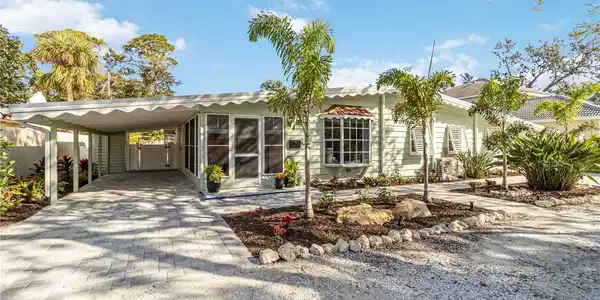 432 PALMETTO COURT