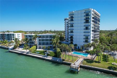 4822 OCEAN BOULEVARD