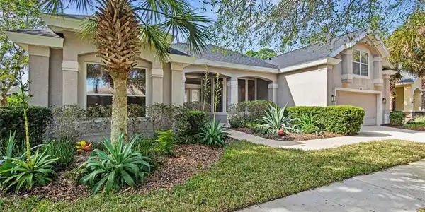 60 N PARK CIRCLE