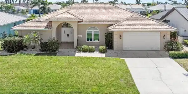 1137 TREASURE CAY COURT