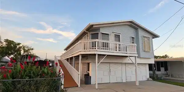 6814 GULL LANE