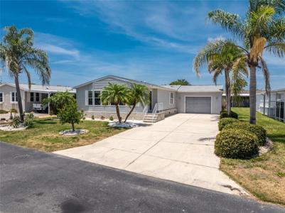 9209 PINEHAVEN WAY