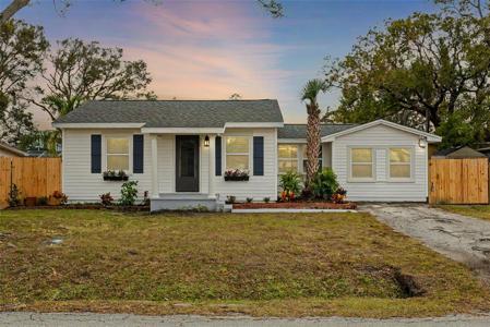 3111 BAY LANE