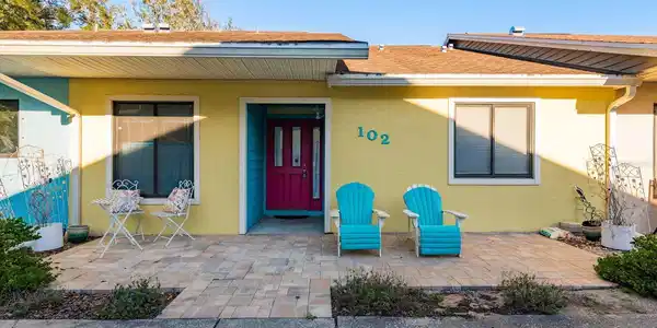 102 ANCLOTE ROAD