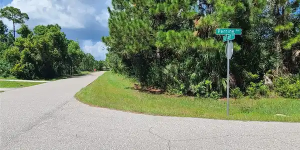 5549 GULFPORT TERRACE
