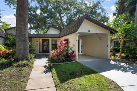2227 CIRCLEWOOD DRIVE