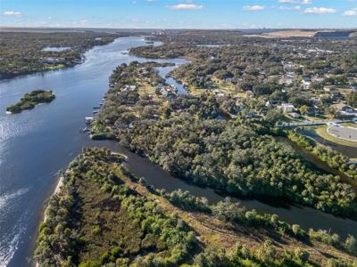 9511 RIVER COVE DRIVE