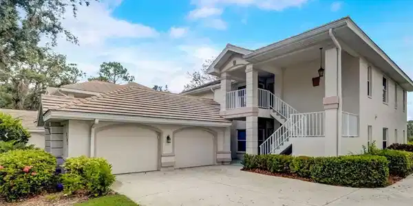 3101 CLUB DRIVE