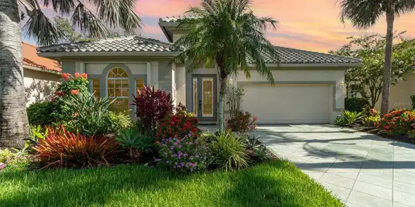 13376 GOLF POINTE DRIVE