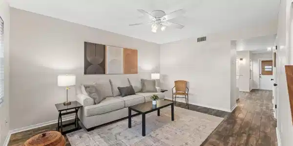 Image 4 Image 4
