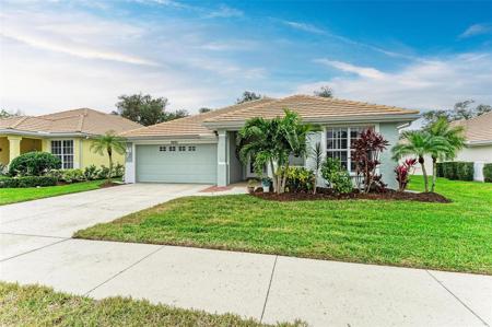 2831 WHISPERING PINE LANE