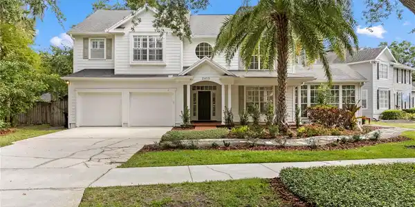 2403 W SUNSET DRIVE