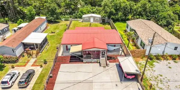 128 N VESTAVIA STREET