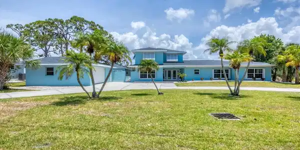 2100 OYSTER CREEK DRIVE