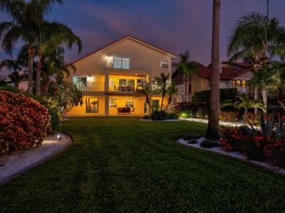 5101 WESTSHORE DRIVE