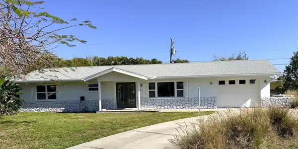 176 DARTMOUTH DRIVE NW
