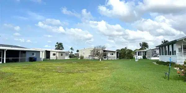 Image 4 Image 4