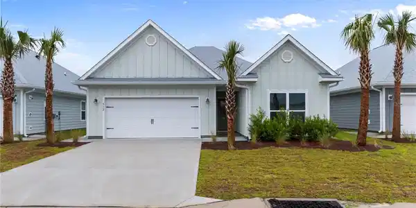 512 VERMILION CIRCLE